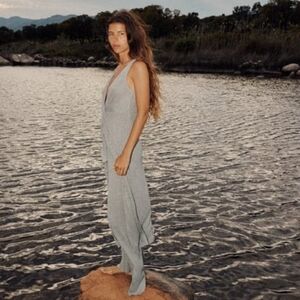 ZARA-Metallic Thread Long Knotted Knit Split Top. SIZE-M.